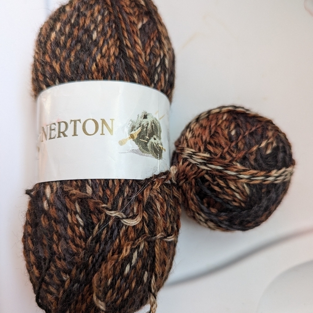 🧶 Nerton Yarn Wool Super Wash, 50 g skein, 25g brown black tan, skeins
